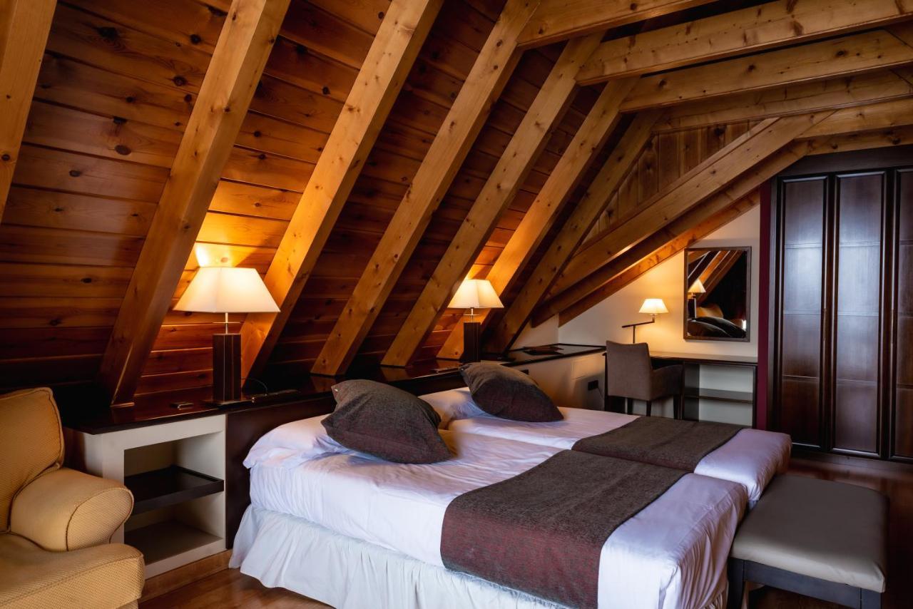 Hotel Valle De Izas Sallent de Gállego Exteriör bild